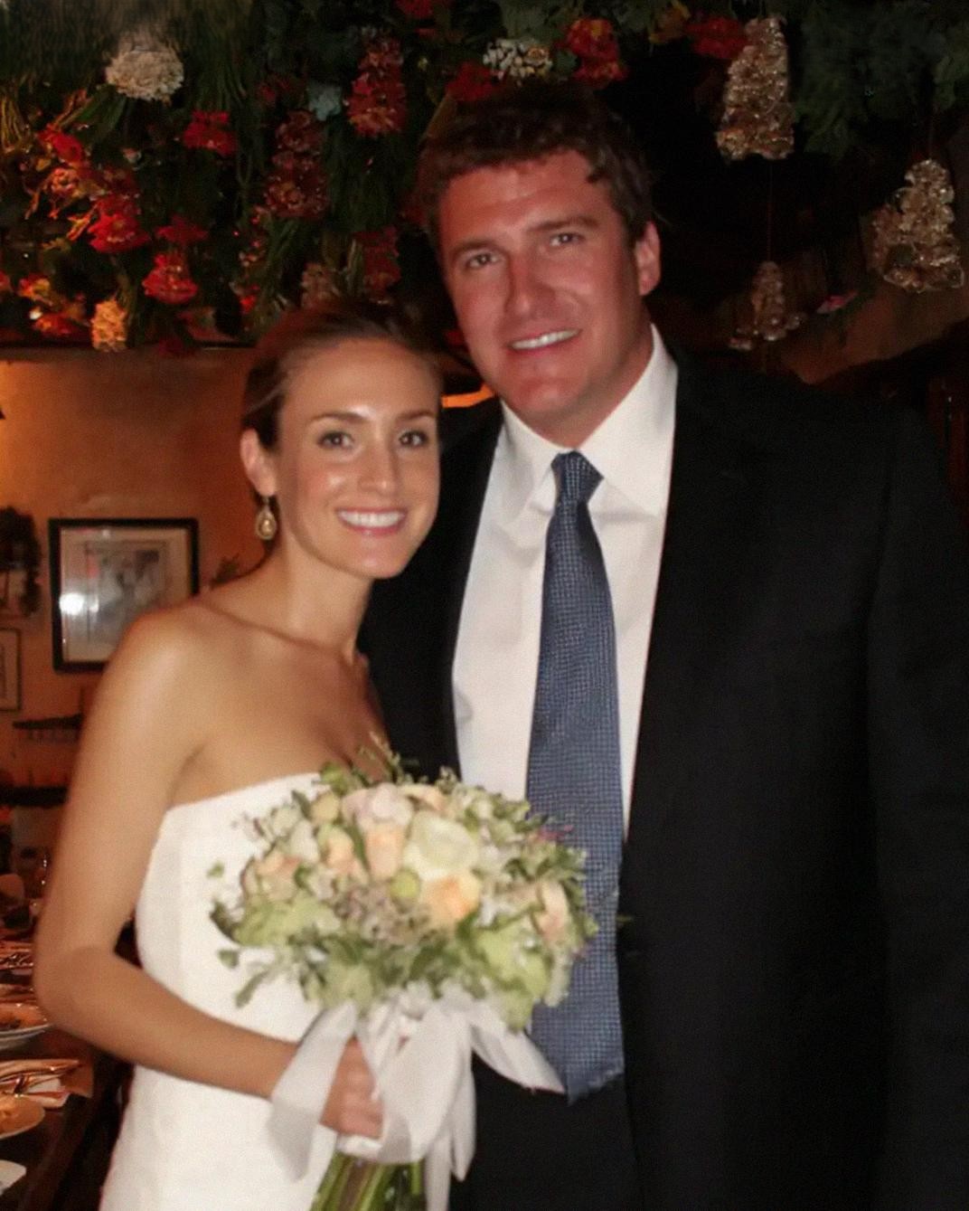 I Posted My Wedding Photos on Facebook for the First Time – the Next Day, a Stranger Messaged Me: ‘Run from Him!’