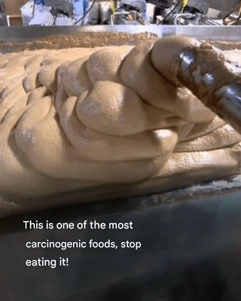 This Common Weekly Food Habit and Hidden Supplement Culture May Quietly Act Like Poison to Your Body, Dermatologists Warn, As Excess Iodine and Iron Undermine Skin Health, Accelerate Aging, Trigger Inflammation, and Show Why Balance, Testing, and Moderation Matter More Than Blind Supplementation Trends Today